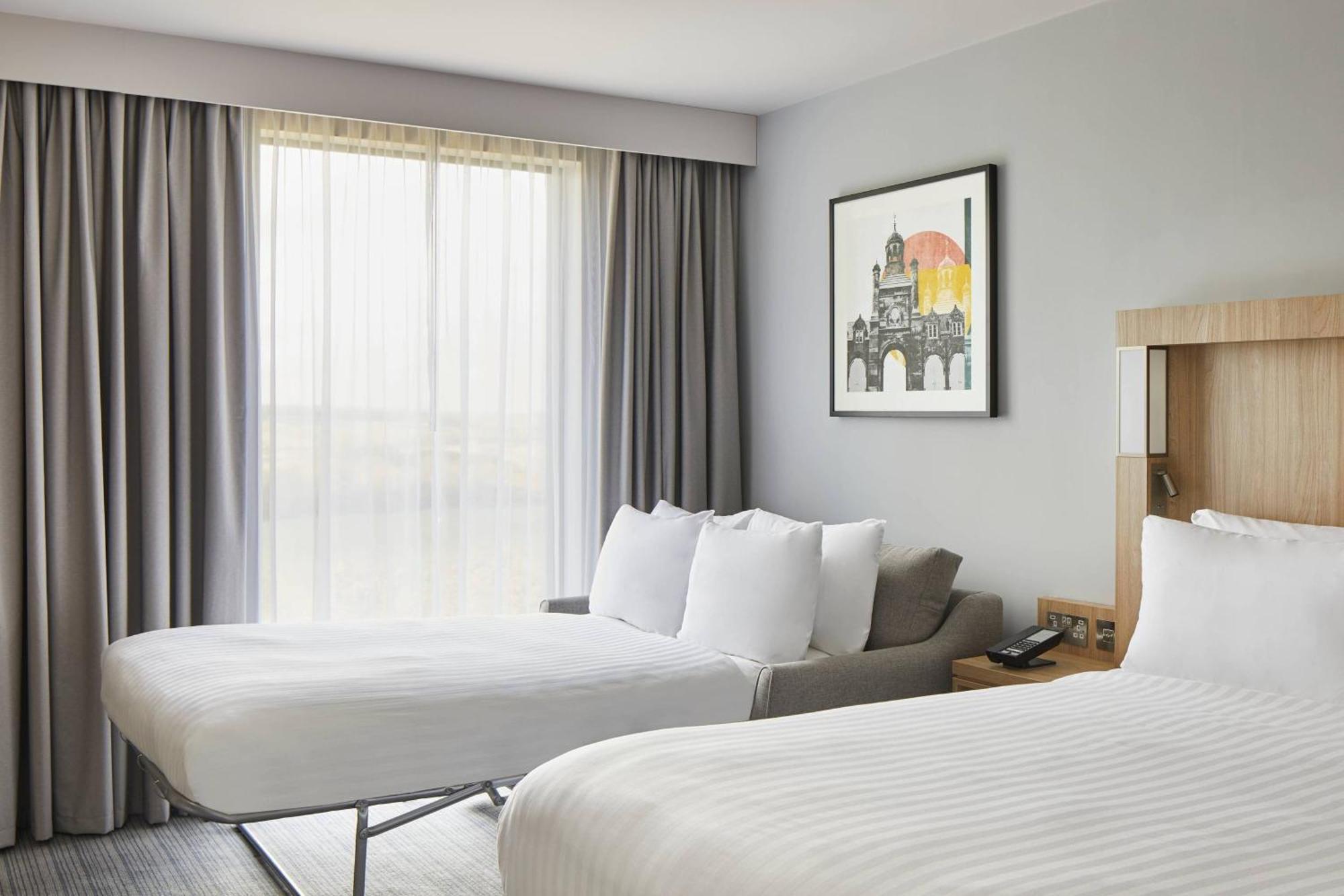 Courtyard By Marriott On Trent Staffordshire 4*